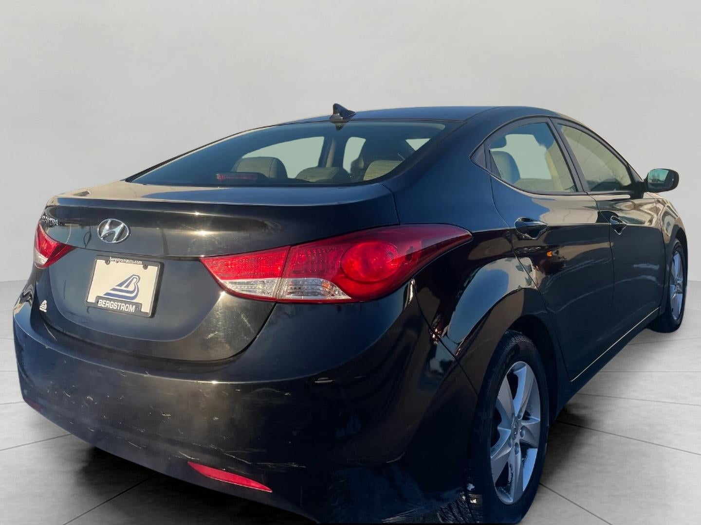 2012 Hyundai Elantra 4dr Sdn Auto GLS