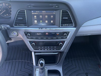 2017 Hyundai Sonata Hybrid SE 2.0L