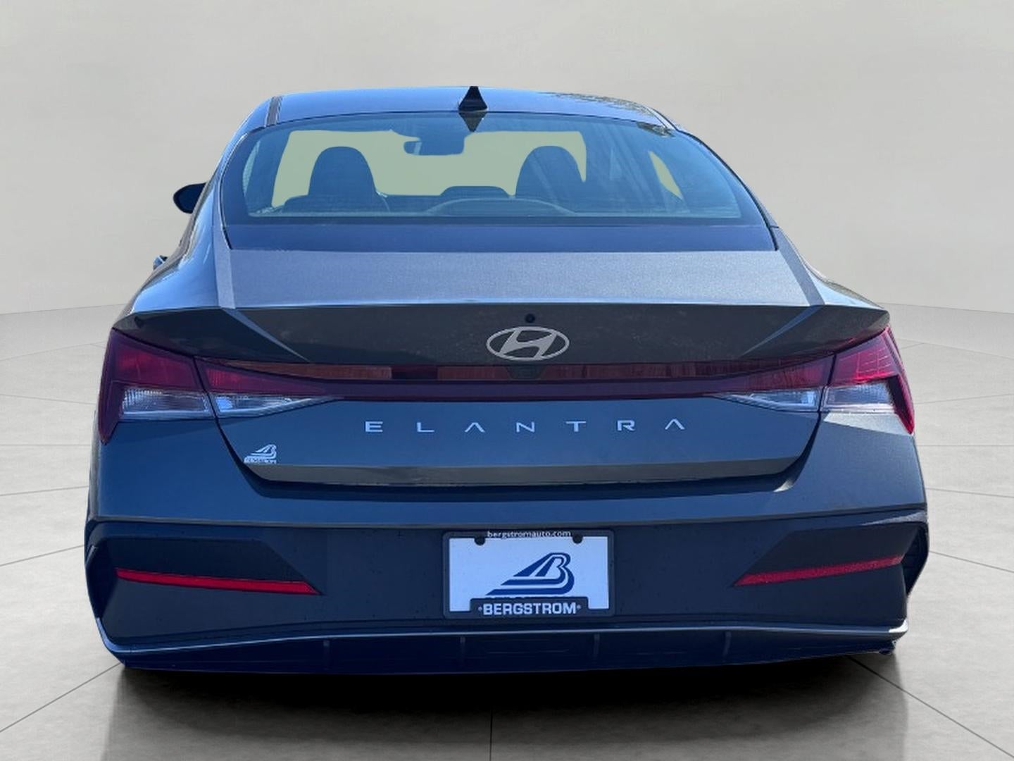 2024 Hyundai Elantra SEL IVT