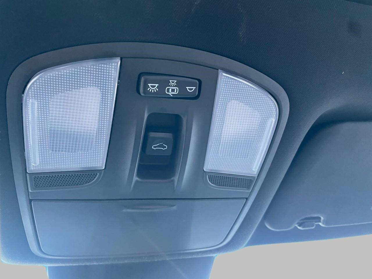 2020 Hyundai VELOSTER HATCHBACK