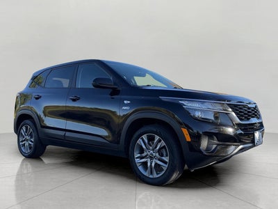 2022 Kia Seltos LX IVT AWD