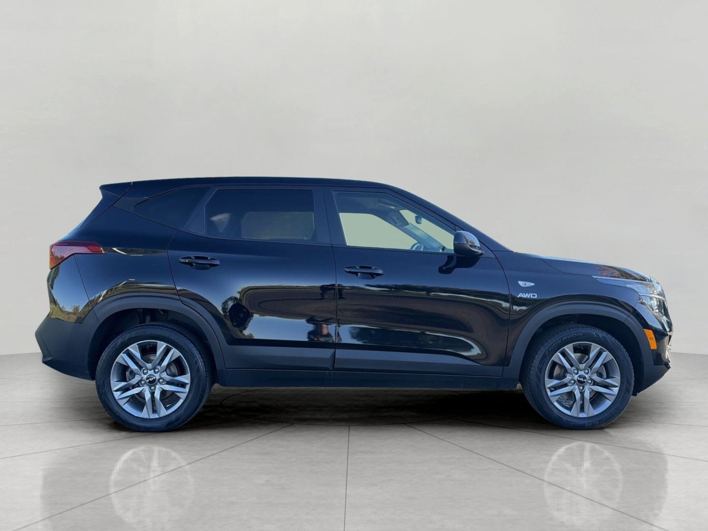 2022 Kia Seltos LX IVT AWD