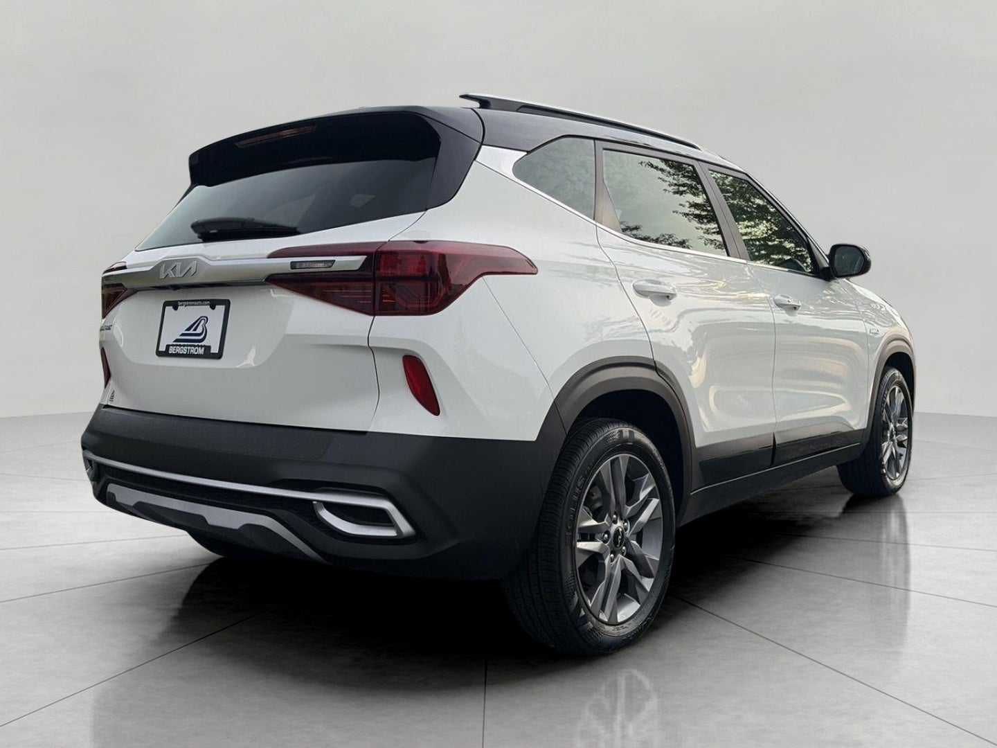 2022 Kia Seltos S IVT AWD