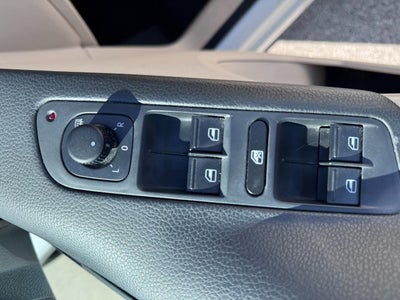 2015 Volkswagen Tiguan 4MOTION 4dr Auto SE