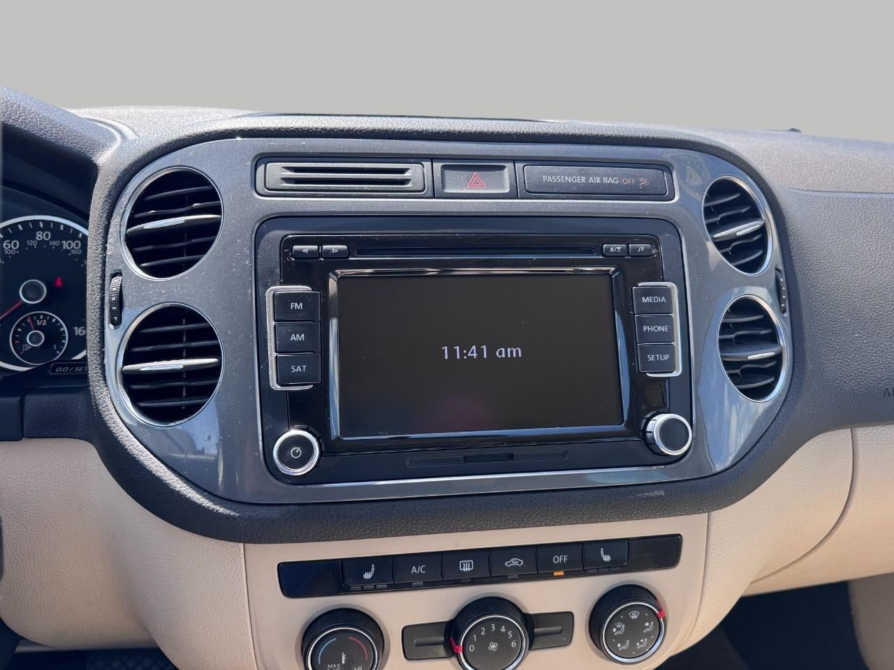 2015 Volkswagen Tiguan 4MOTION 4dr Auto SE