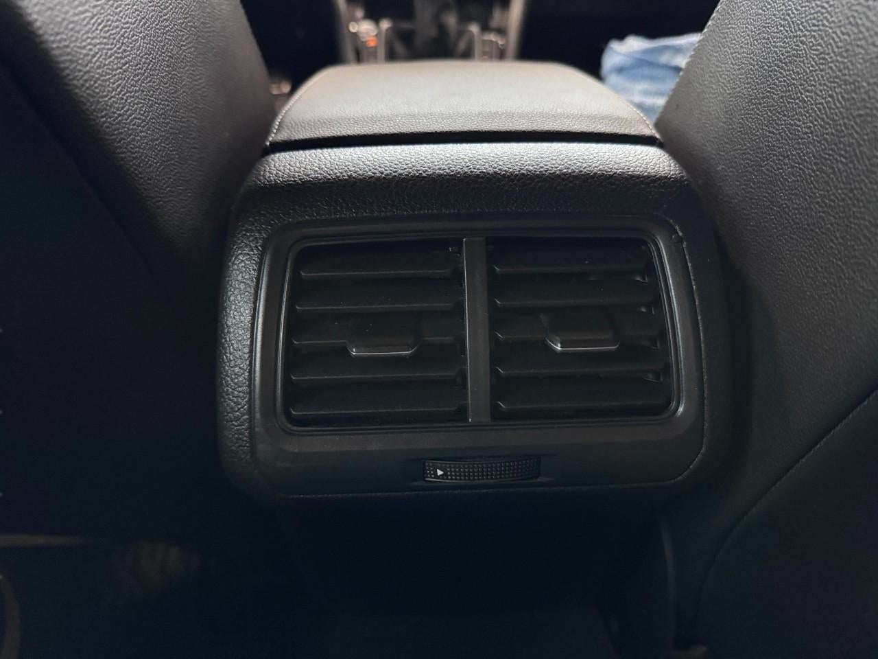 2018 Volkswagen Golf R 2.0T Manual w/DCC/Nav