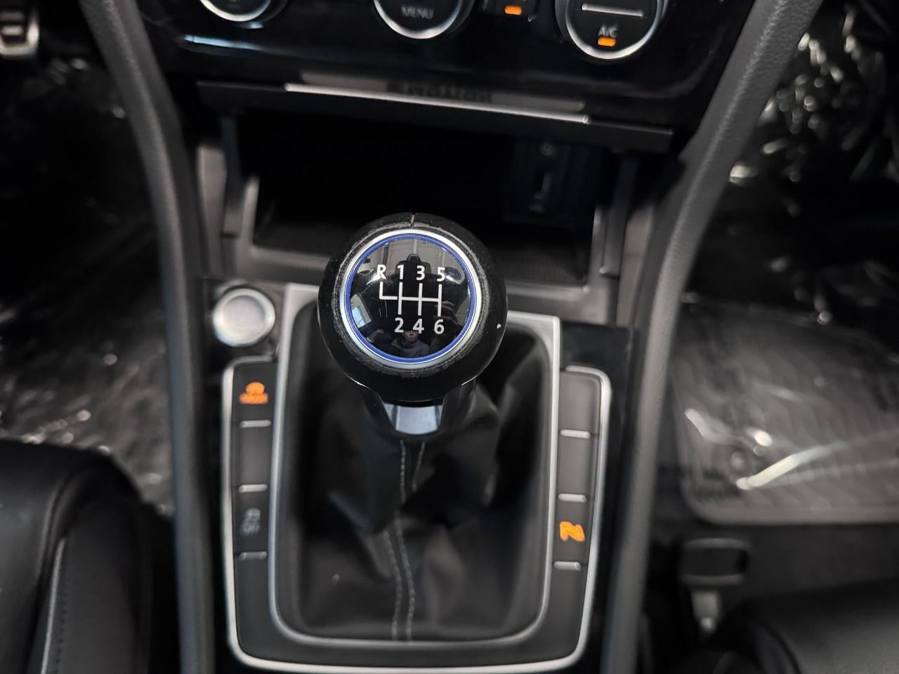 2018 Volkswagen Golf R 2.0T Manual w/DCC/Nav
