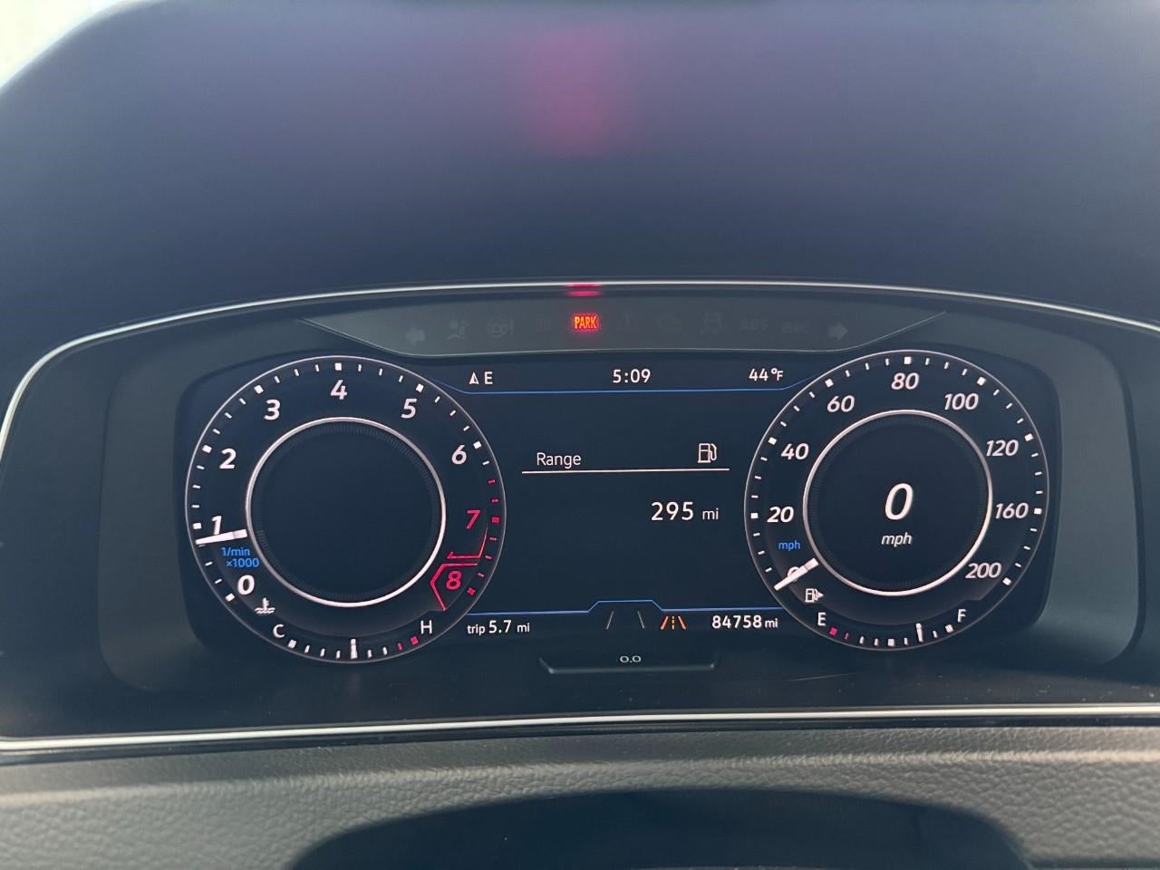 2018 Volkswagen Golf R 2.0T Manual w/DCC/Nav