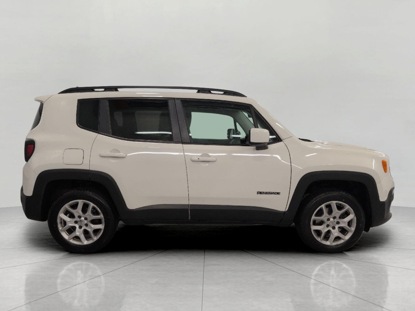 2015 Jeep Renegade 4WD 4dr Latitude