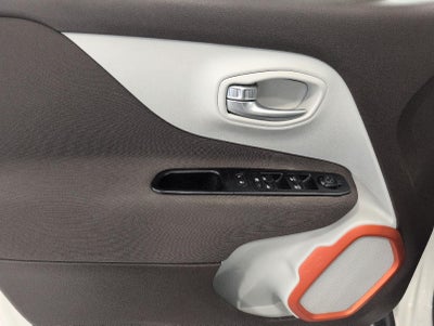 2015 Jeep Renegade 4WD 4dr Latitude