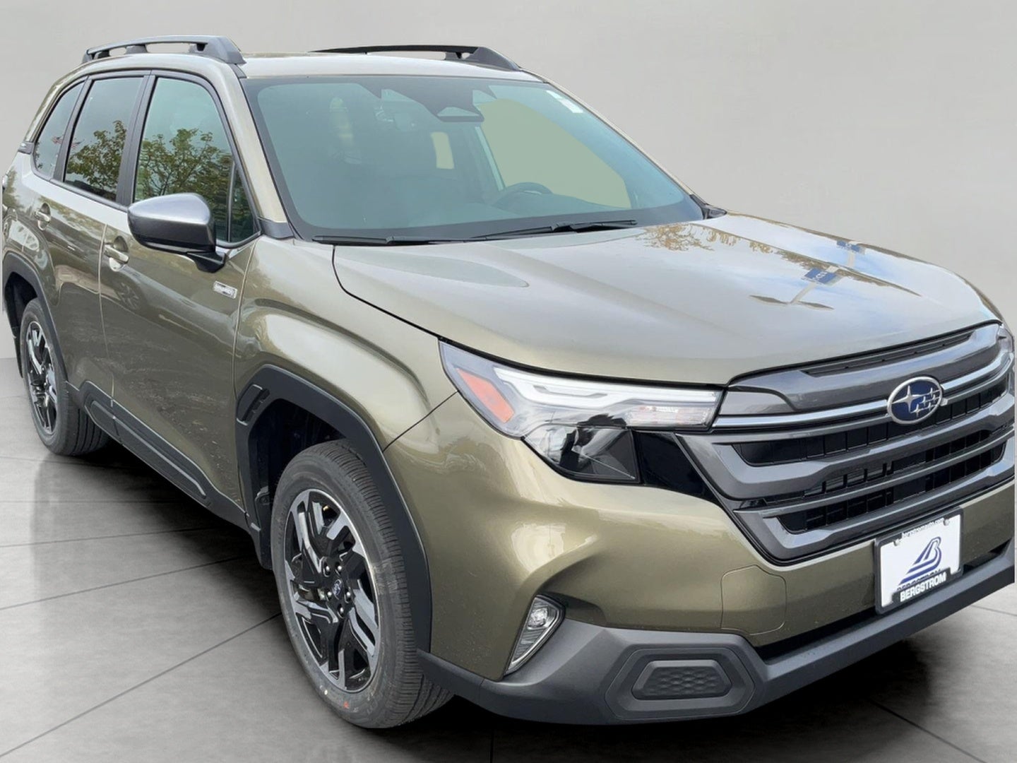 2026 Subaru FORESTER Premium Hybrid