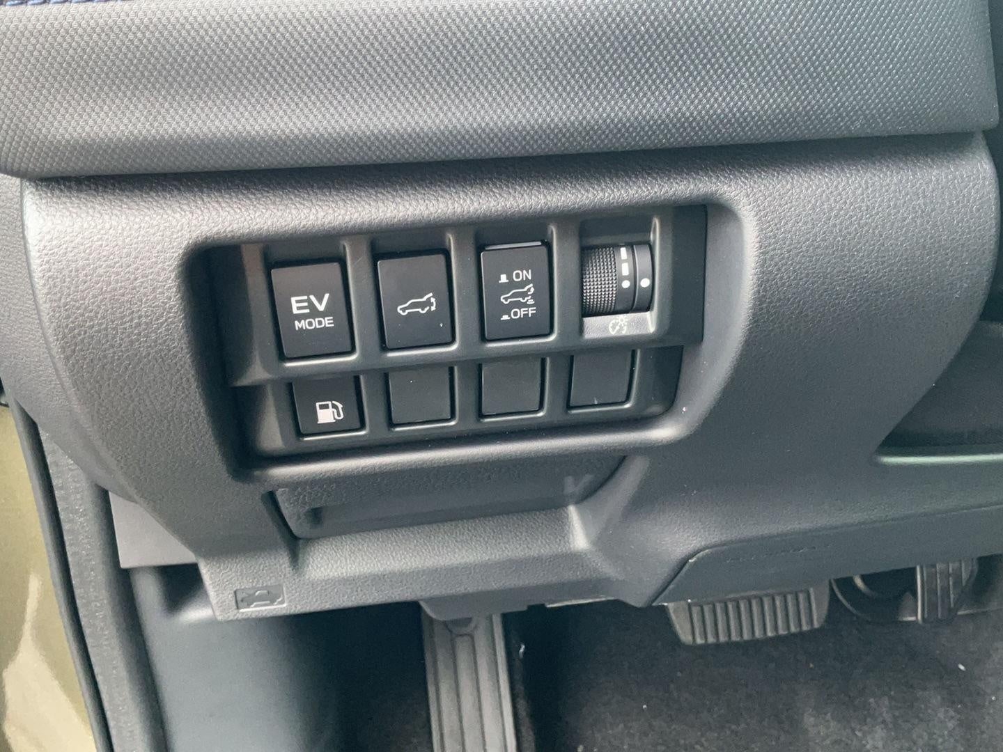 2026 Subaru FORESTER Premium Hybrid