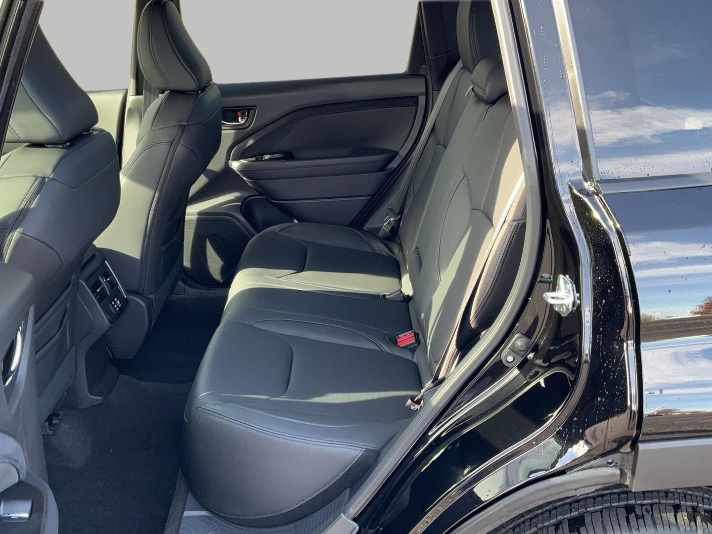 2026 Subaru FORESTER Limited Hybrid