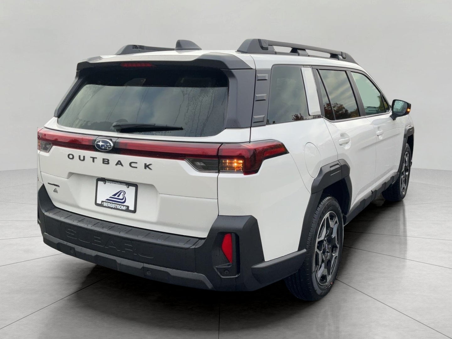 2026 Subaru OUTBACK Touring