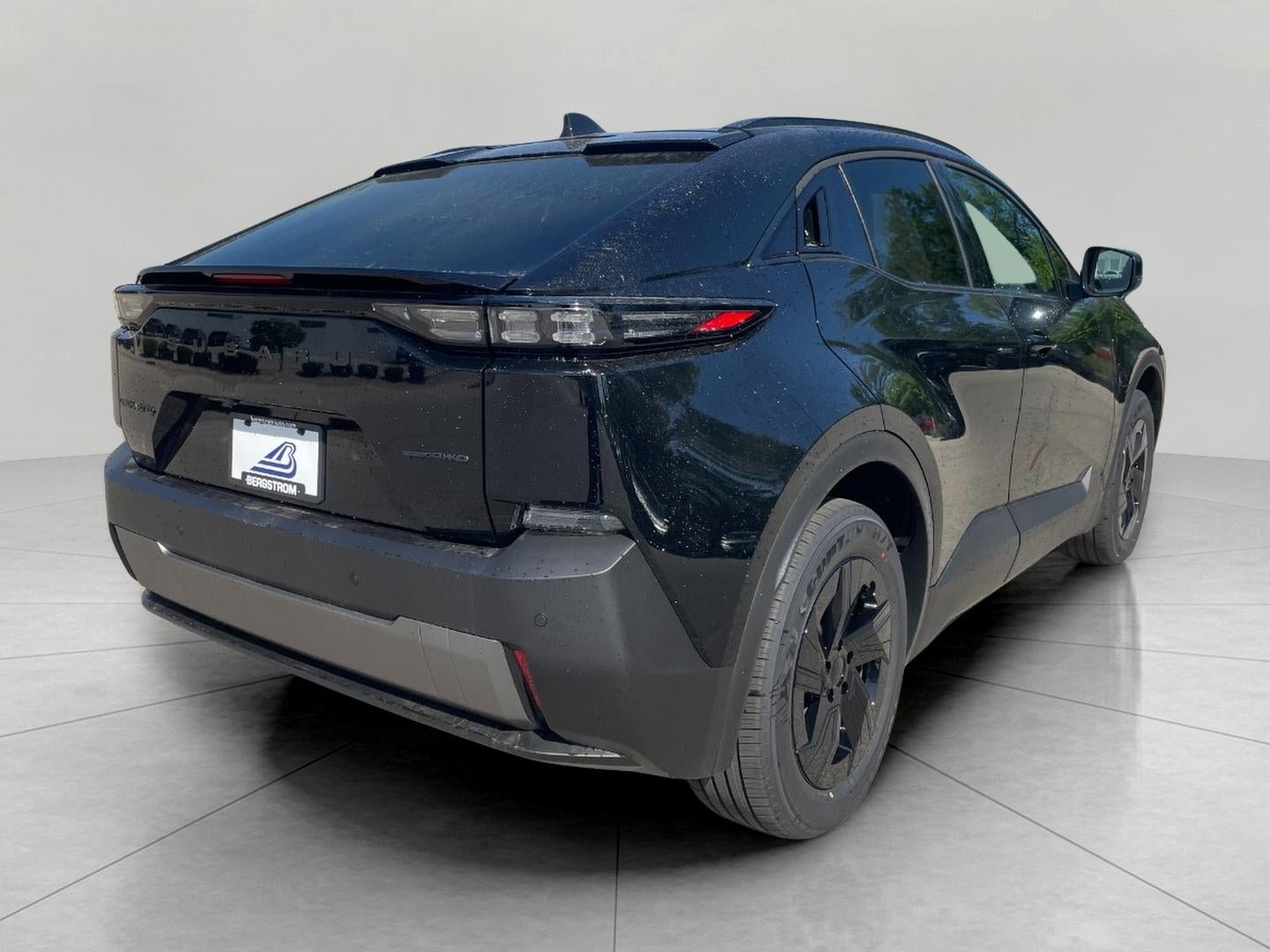 2026 Subaru UNCHARTED Sport